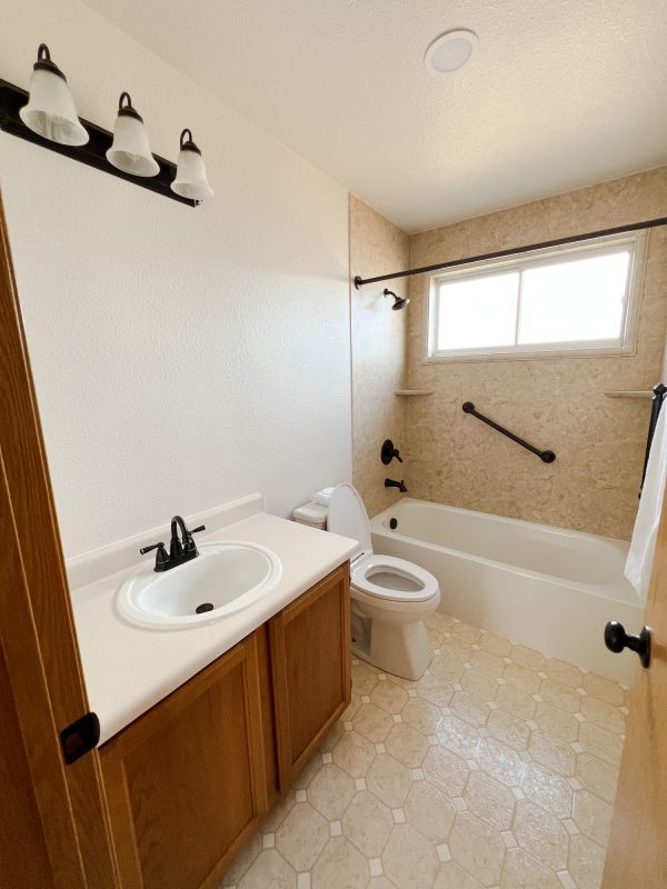 Bathroom Renovation Image 5